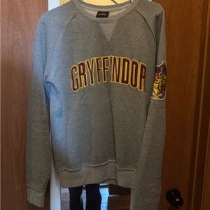 Warner Bros. Gryffindor Gray Crewneck Sweater
